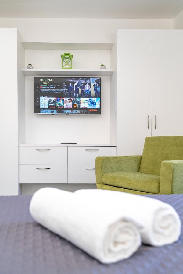 Colours Apartments & Rooms 圣雷默 外观 照片